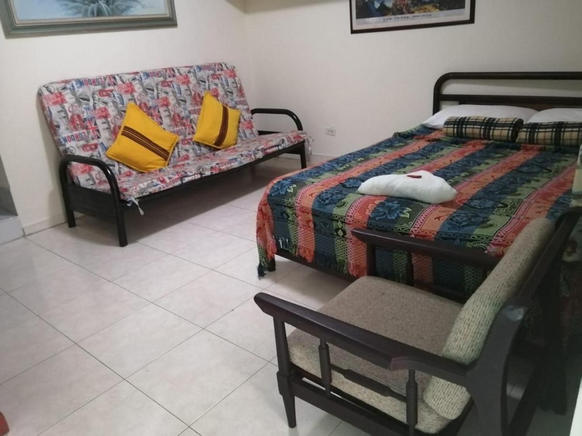 Cafe Inn Casa Hotel Montenegro Ngoại thất bức ảnh