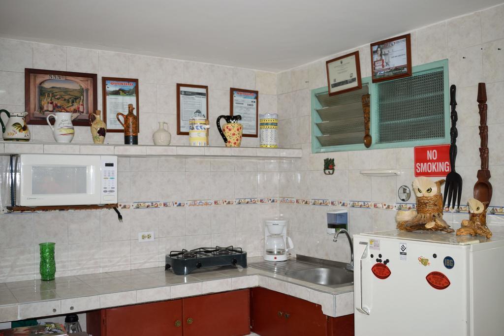 Cafe Inn Casa Hotel Montenegro Ngoại thất bức ảnh
